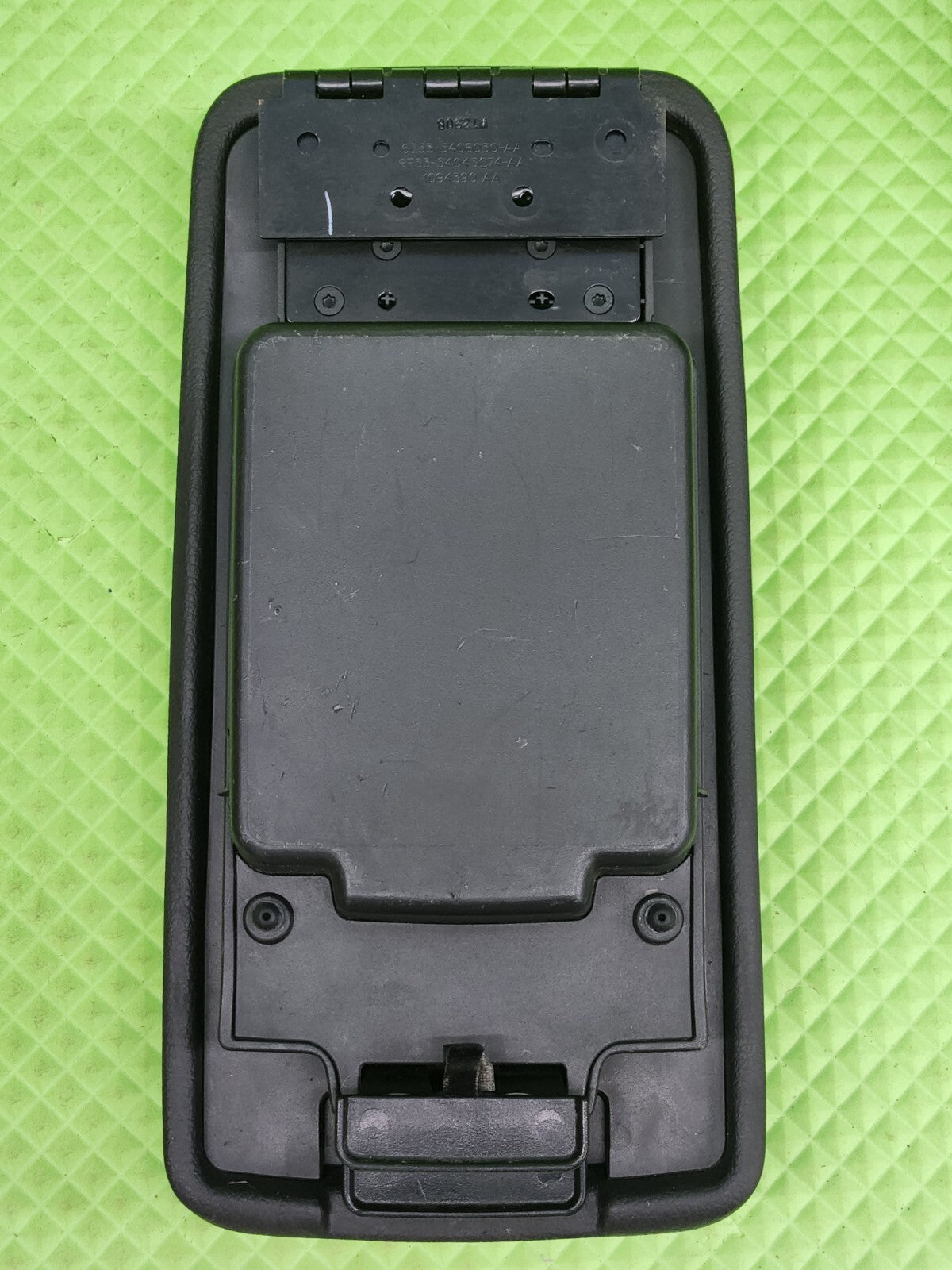 2010-2012 FORD FUSION Front Console Armrest Cover Lid Morad Parts BLACK
