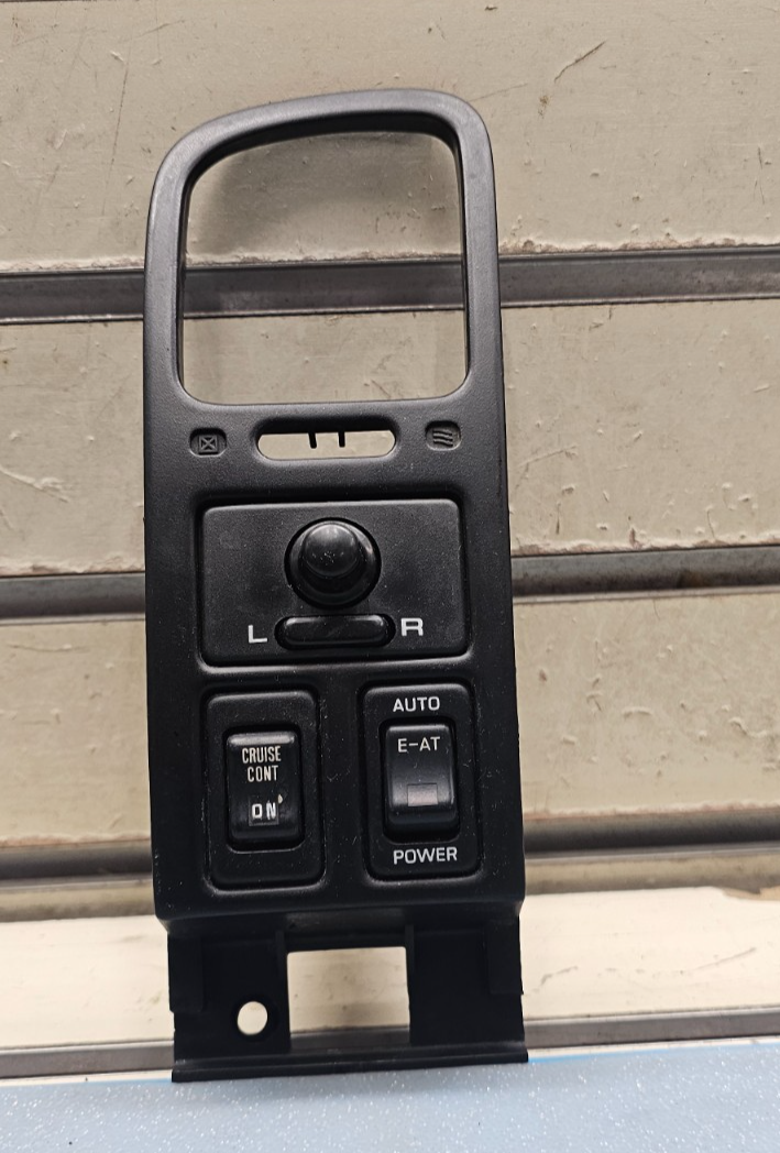 🔥93-97 Pathfinder D21 Dash LH Left Driver Air Vent Bezel Cruise Control Switch