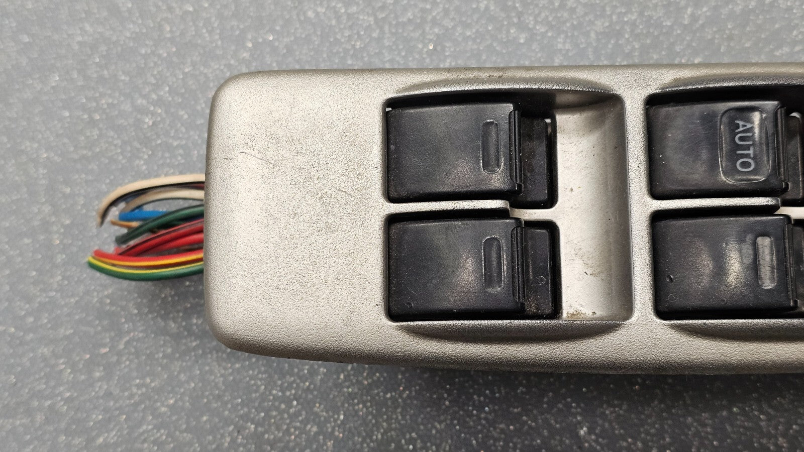 02-06 Camry Scion XB Front Left Driver Master Power Window Switch Control Silver
