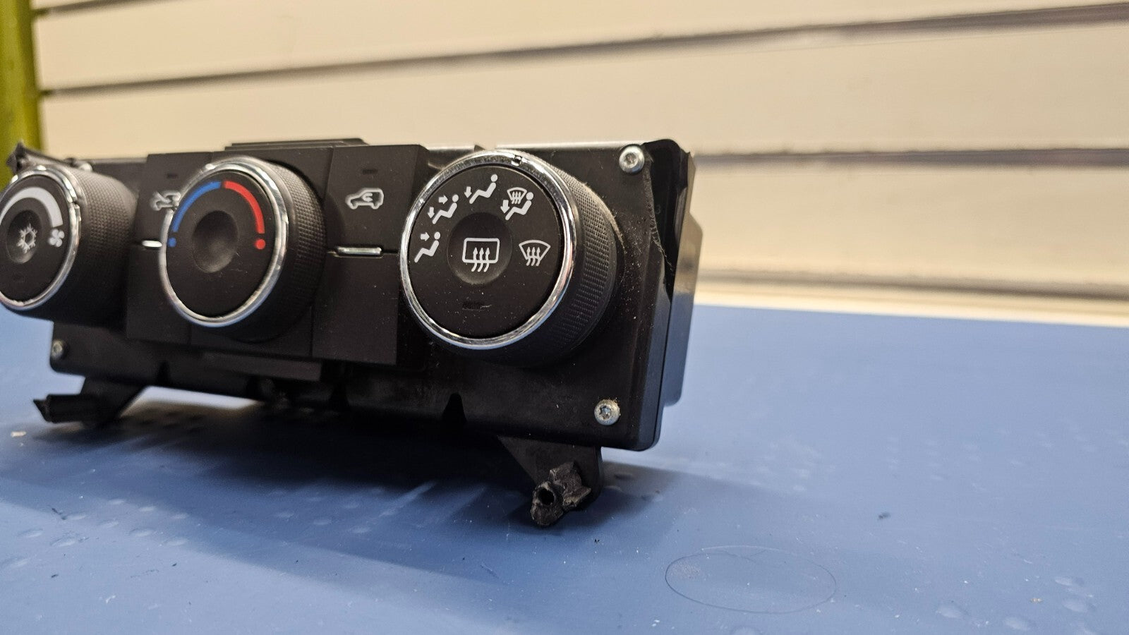 🔥07-09 CHEVY EQUINOX DASH CENTER AC HEATER CLIMATE TEMPERATURE CONTROL UNIT OEM