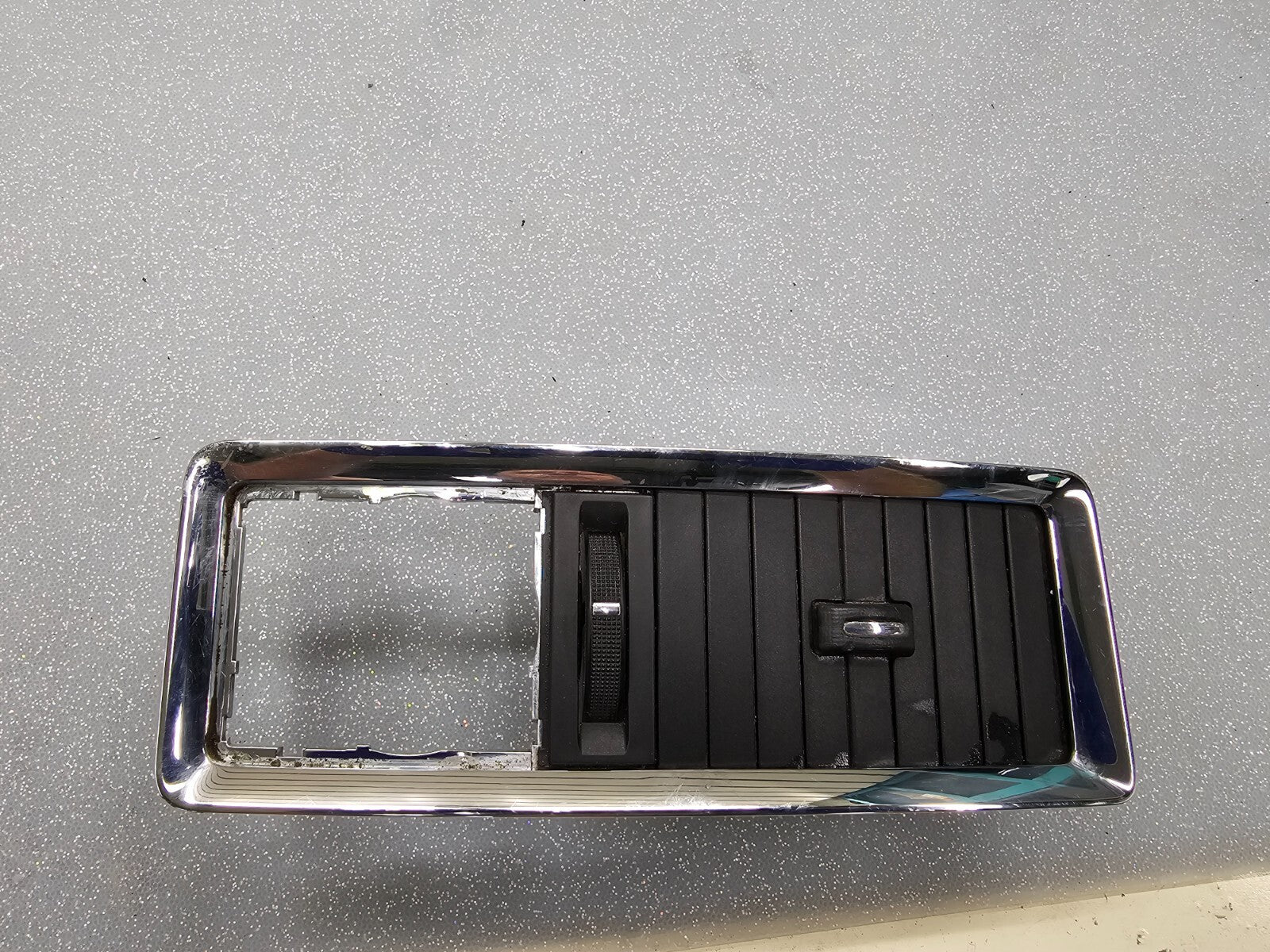 🔥09-12 DODGE RAM A/C DASH LEFT SIDE AIR VENT OUTLET HEADLIGHT SWITCH BEZEL OEM