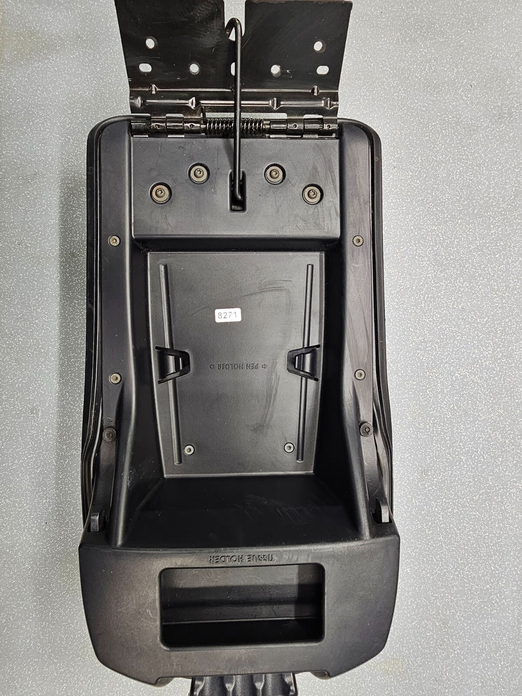 🔥04-11 MITSUBISHI ENDEAVOR CENTER CONSOLE LID ARMREST TOP COVER ASSEMBLY BLACK