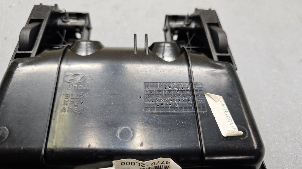 🔥07-10 Elantra Center Upper Dash Cubby Storage Compartment Assembly Black OEM