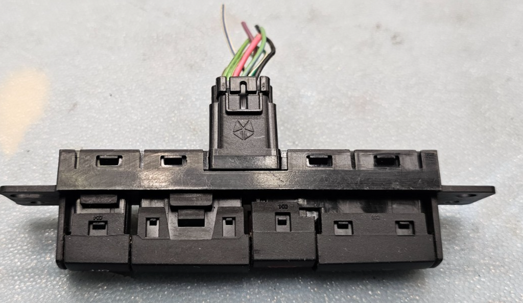 12-20 Caravan Town Country Hazard Dash Hazard Warning Light Lamp Control Switch