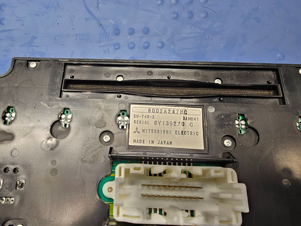 🔥06-09 Mitsubishi Galant Radio AC Climate Control Heater Temperature HVAC Panel