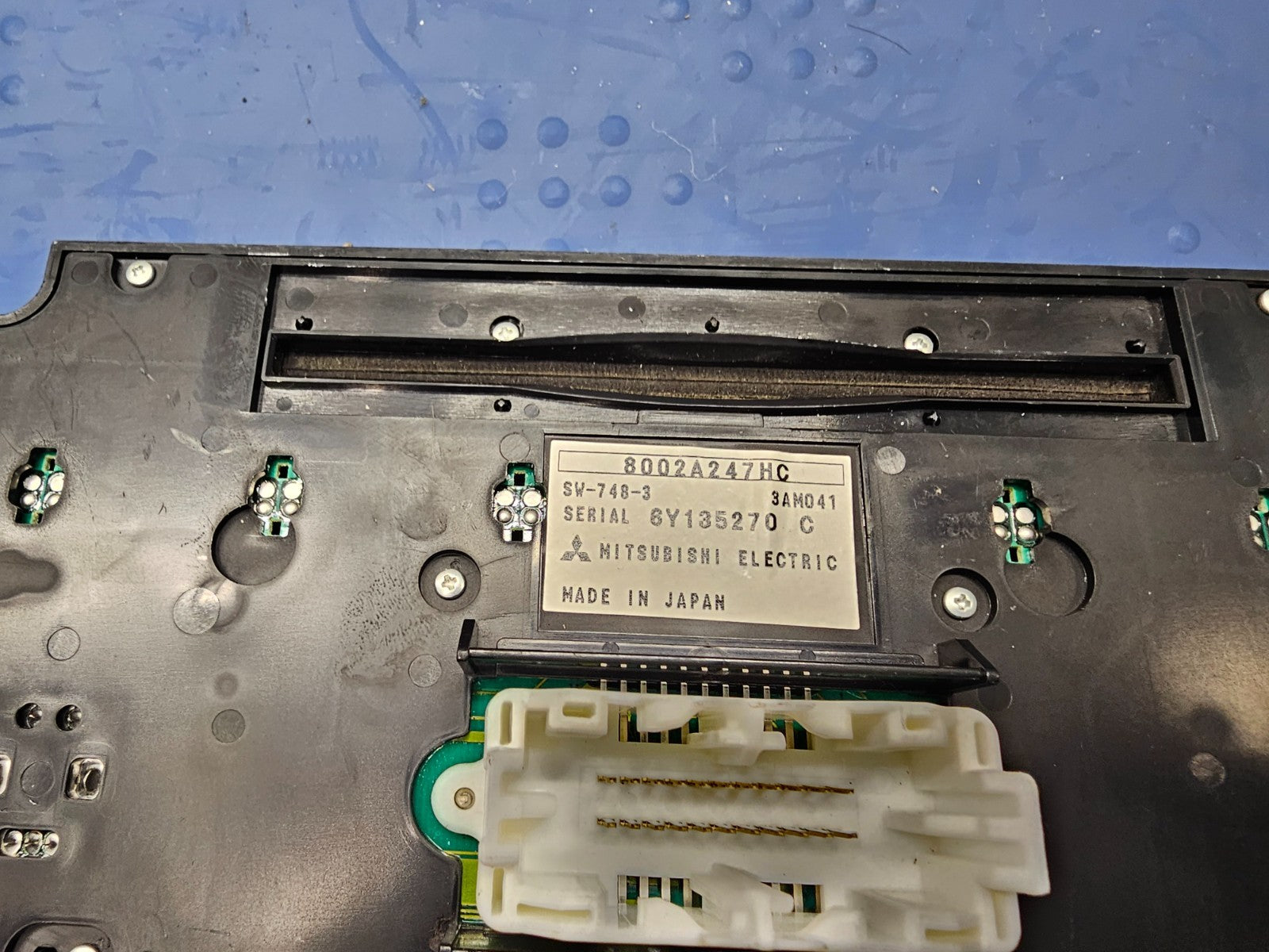 🔥06-09 Mitsubishi Galant Radio AC Climate Control Heater Temperature HVAC Panel