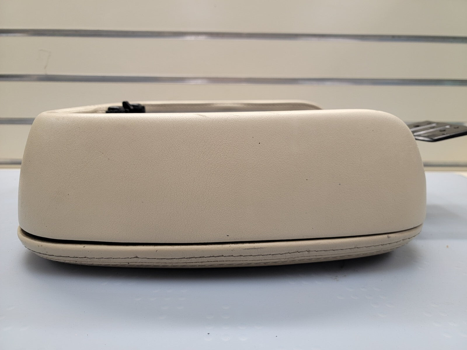 🔥07-13 Chevy Tahoe, Suburban, Yukon Leather Console Lid Armrest Cover TAN JS5