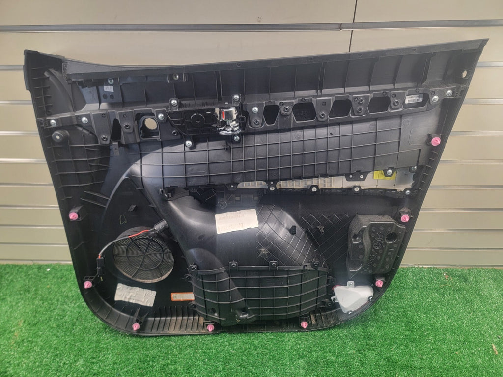 🔥2011-2015 Kia Sorento Front Driver Left Door Panel Luxury Oem Tested black