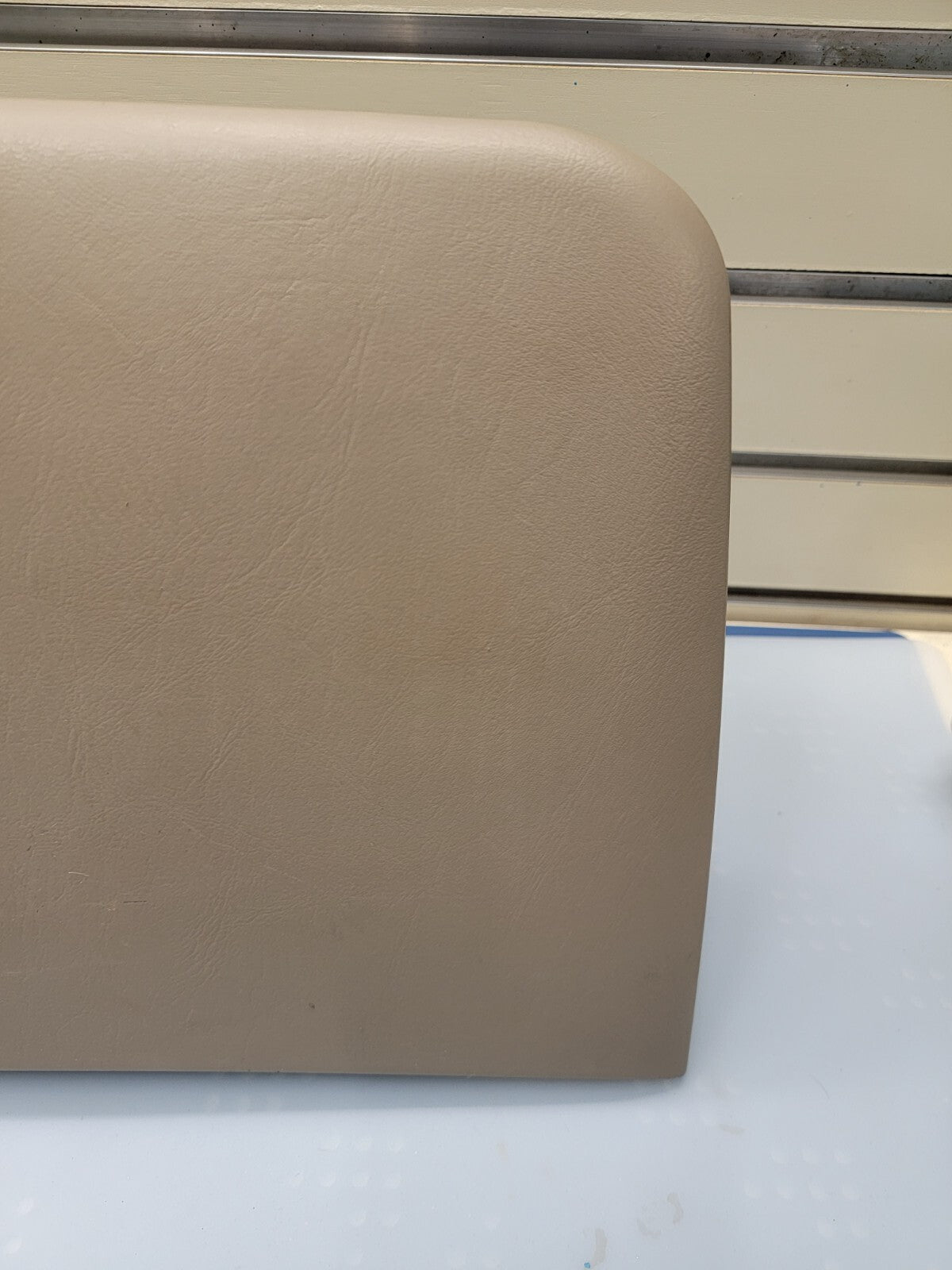 🔥05-07 Ford F250 F350 Super Duty Glove Box Storage Compartment DARK TAN G10