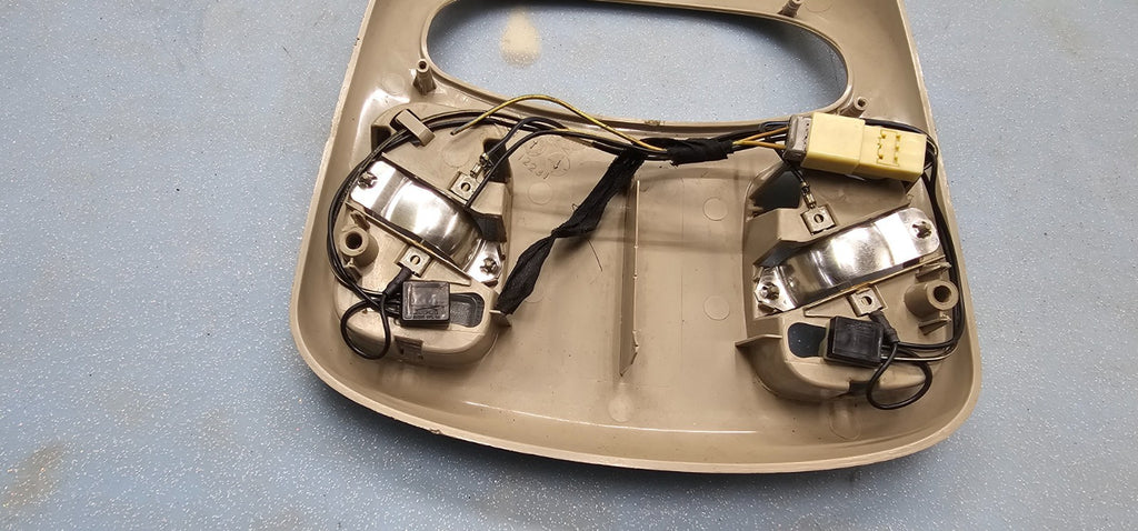 🔥02-05 Dodge Ram Overhead Console Map Dome Light Lamp Storage Assembly Tan