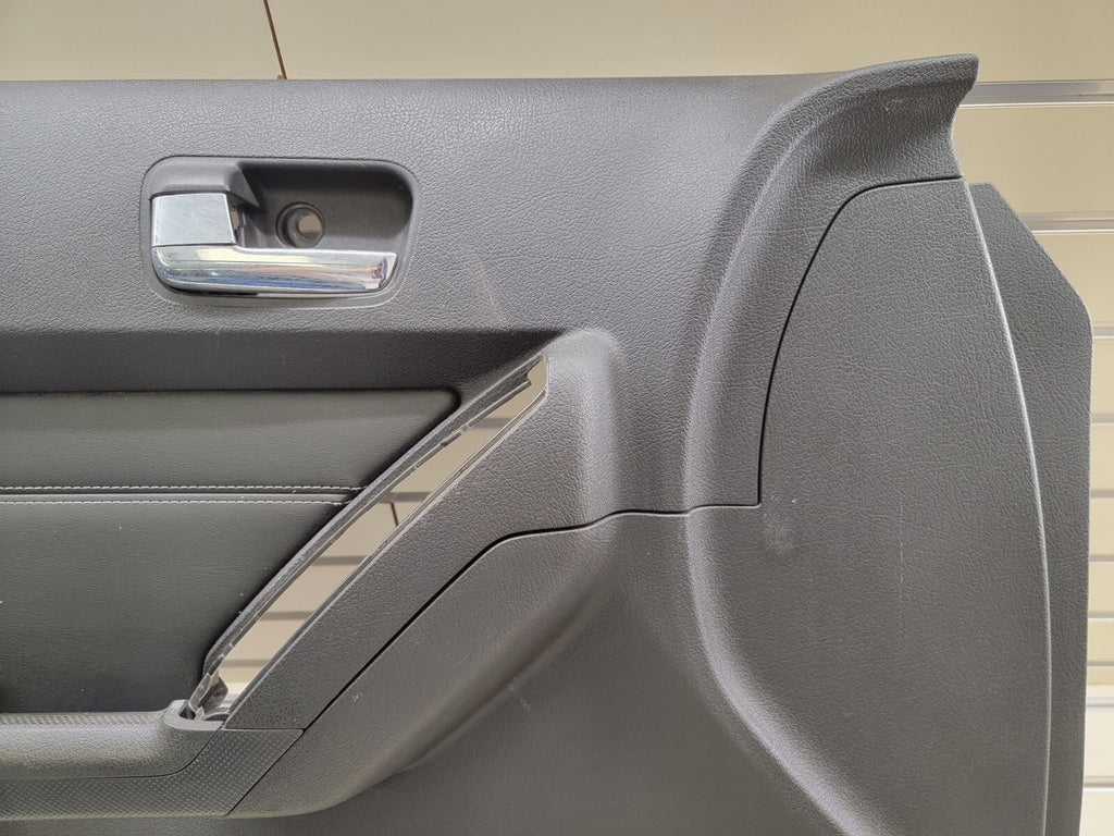 06-10 HUMMER H3 driver LEFT FRONT DOOR TRIM PANEL BLACK OEM