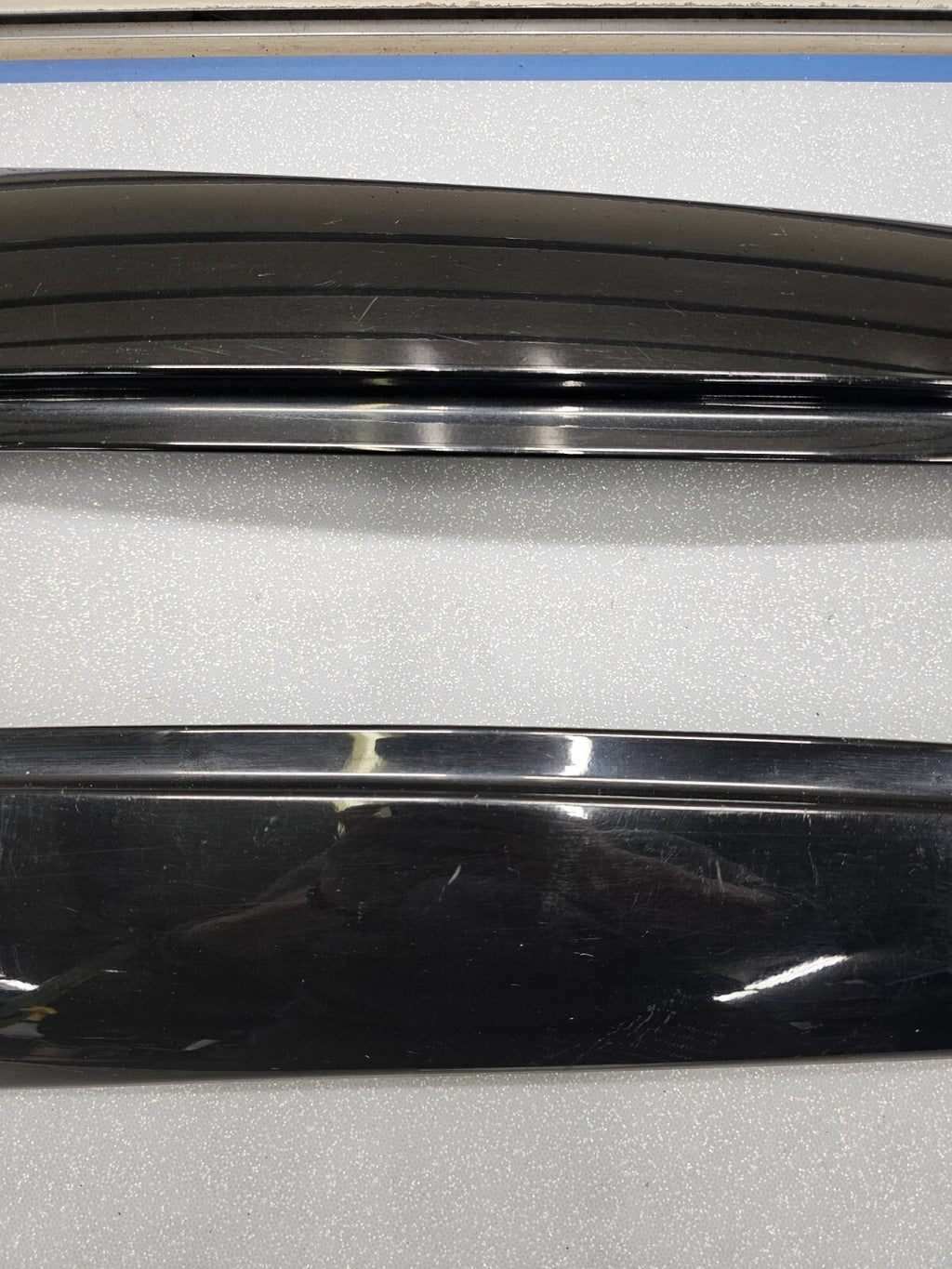 🔥2002-2009 Chevrolet TRAILBLAZER Rear Lift Gate Pillar Trim Molding BLACK SET 2