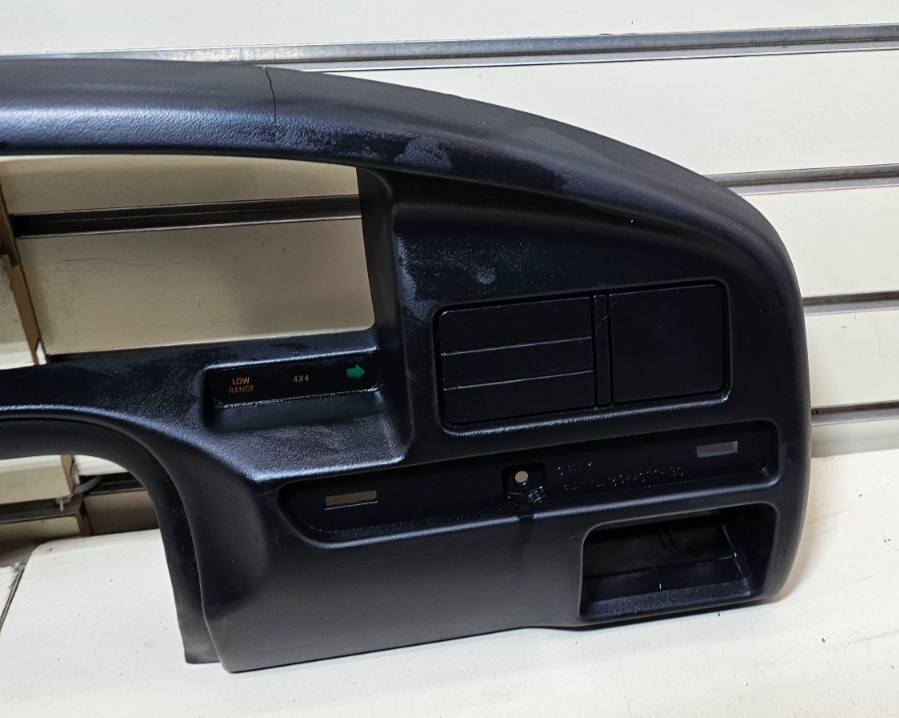 92-96 Ford F150 BRONCO Instrument Cluster Gauge Bezel Dash Trim Panel BLACK C12