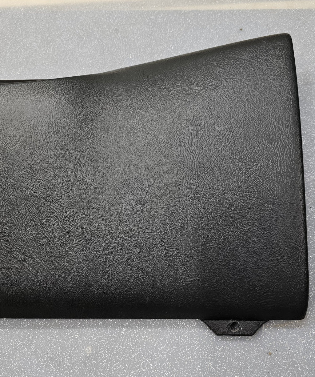 🔥99-06 Silverado Sierra Dash Front Left Knee Bolster Panel Lower Column Cover