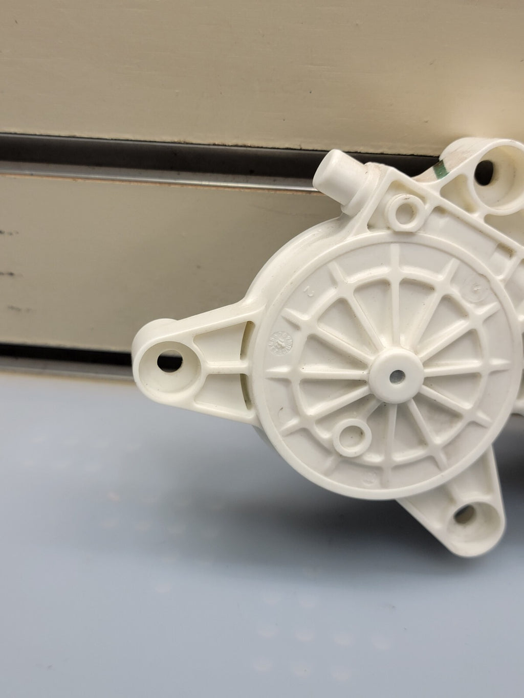 2008 - 2020 Dodge Grand Caravan Front Left Driver Door Window Motor
