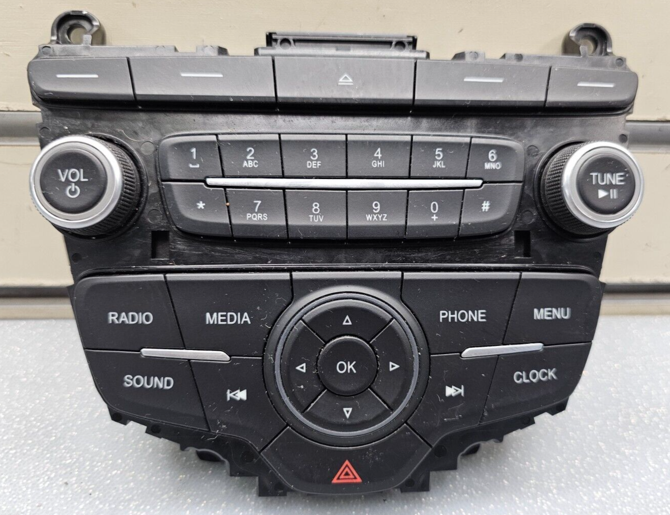 🔥15-19 FOCUS ESCAPE DASH AM FM RADIO STEREO RECEIVER CONTROL PANEL ASSEMBLY OEM
