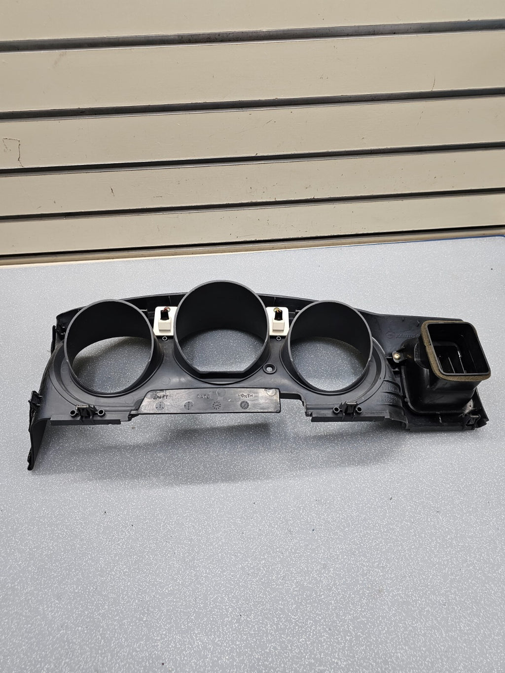 🔥02-04 Nissan Frontier Xterra Instrument Gauge Cluster Bezel Gray/Black