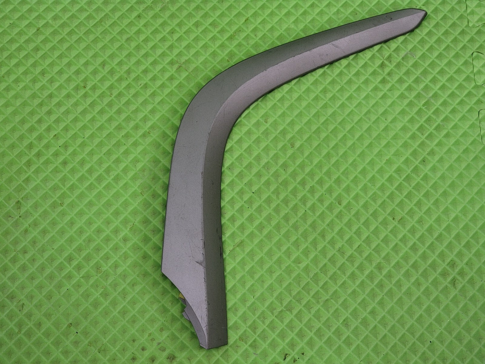 🔥2009-2013 Toyota Corolla Shifter Bezel Trim Molding LEFT side OEM silver