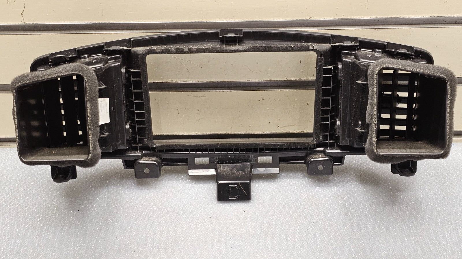 🔥11-17 QUEST CENTER DASH AM FM RADIO STEREO DISPLAY TRIM PANEL BEZEL BLACK OEM