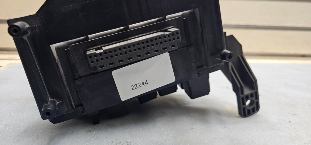 🔥02-05 Dodge Ram Hood Engine TIPM Fuse Box Junction Panel Body Control Module