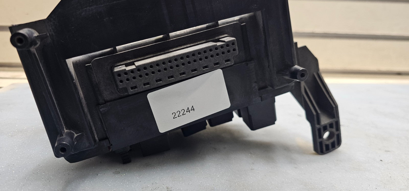🔥02-05 Dodge Ram Hood Engine TIPM Fuse Box Junction Panel Body Control Module