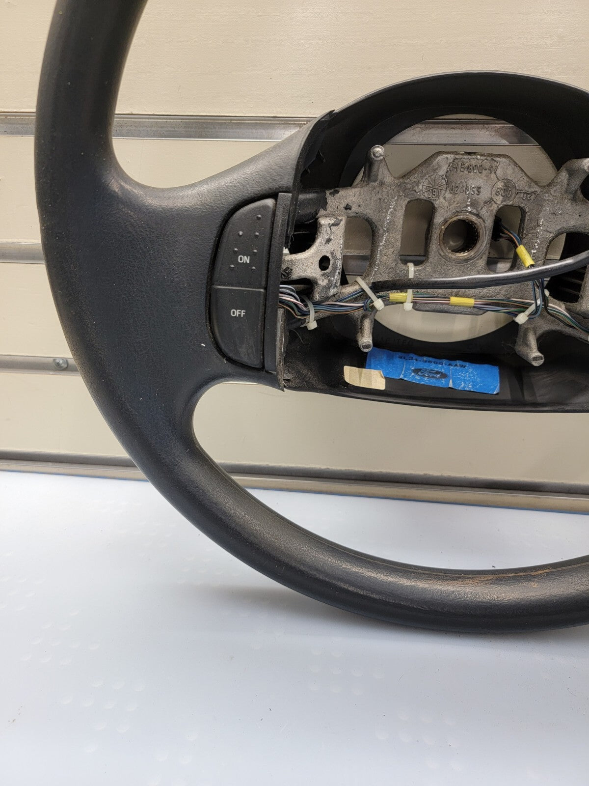 🔥1997-2003 Ford F-150 Leather Steering Wheel Cruise Dash Black