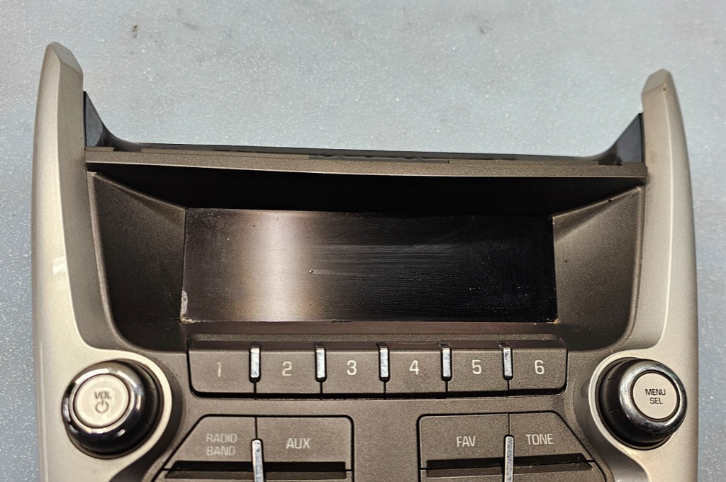 10-11 Equinox Terrain AM FM Radio Stereo Climate Control Trim Panel Bezel SILVER