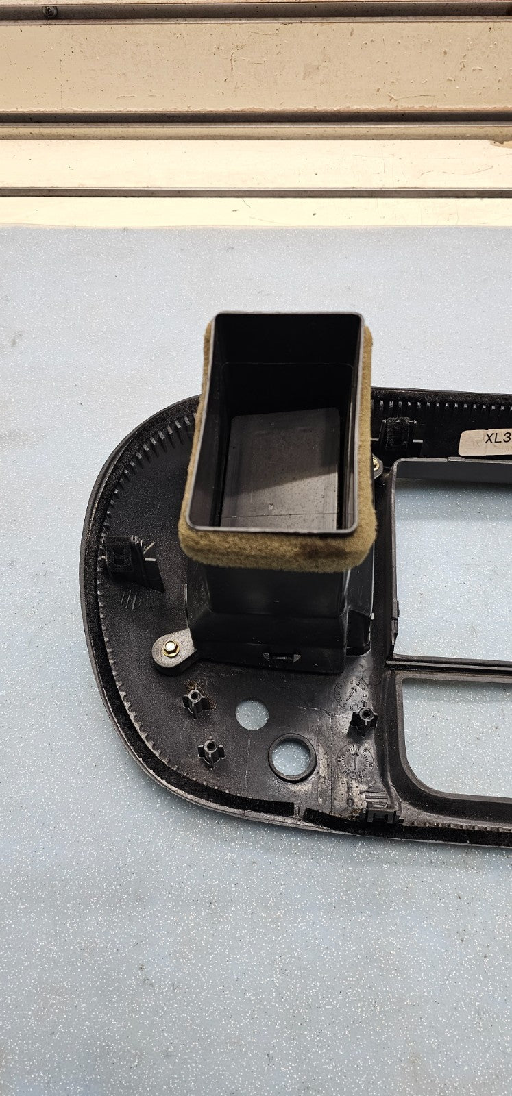 🔥97-03 Ford F150 Dash FM Radio Climate Trim Stereo BEZEL Panel DK GRAY B1