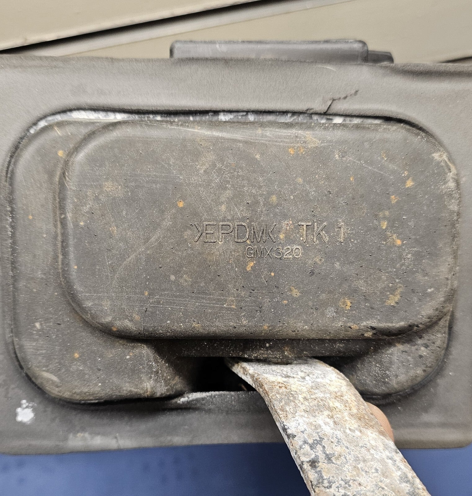 🔥2003 - 2007 CADILLAC CTS SHIFTER FLOOR SHIFTER OEM