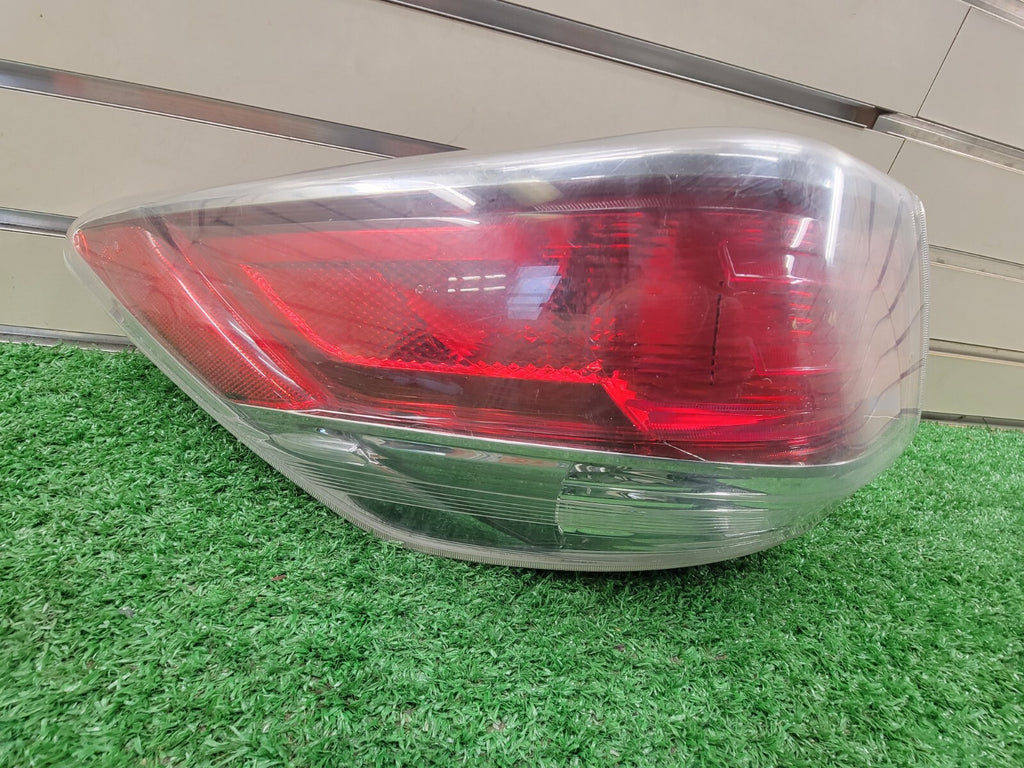🔥14-16 TOYOTA HIGHLANDER REAR LEFT DRIVER TAIL LIGHT LAMP GENUINE ASSEMBLY OEM
