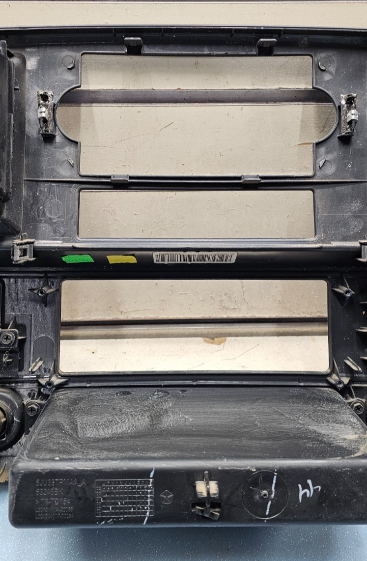 🔥06-08 Dodge RAM Dash RADIO Stereo Bezel Climate Trim Panel BLACK B11