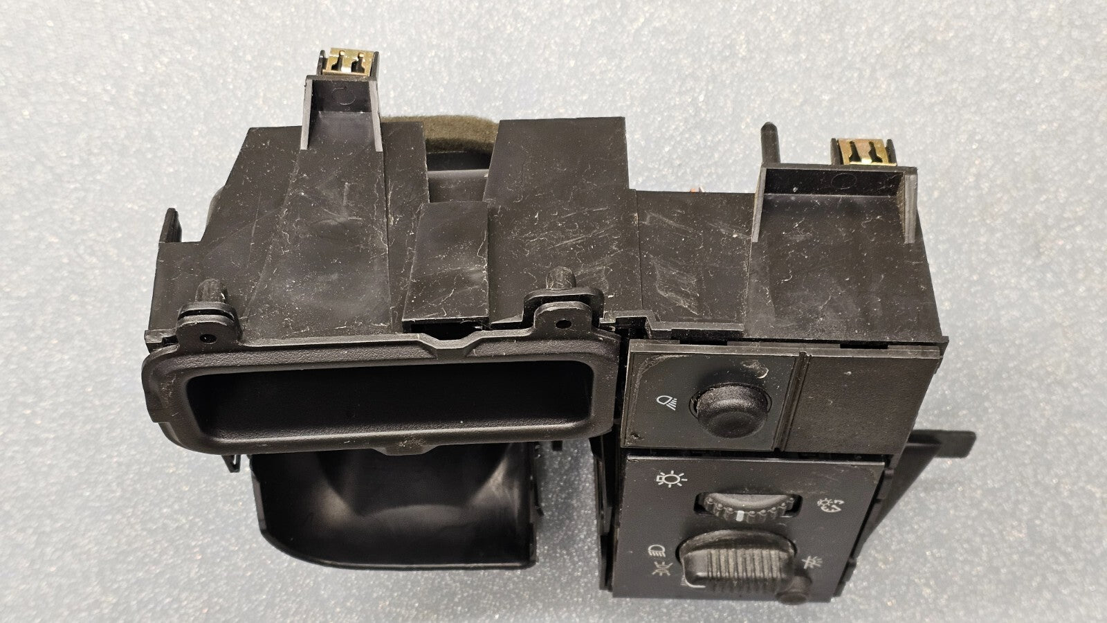 🔥99-06 Chevy Silverado Sierra Headlight Switch left Driver Air Vent Black HS19