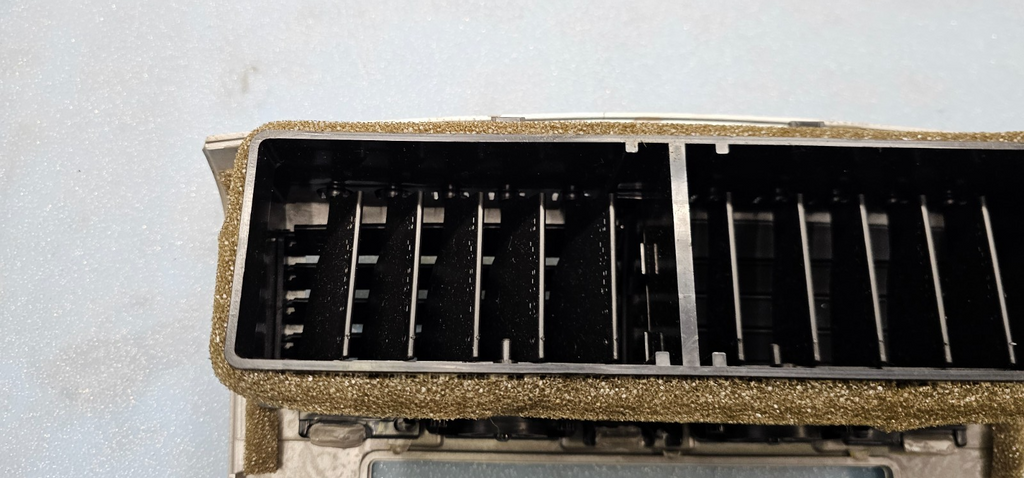 🔥07-09 Dodge CALIBER Dash Radio Center BEZEL Climate Dash Trim Vents SILVER B15