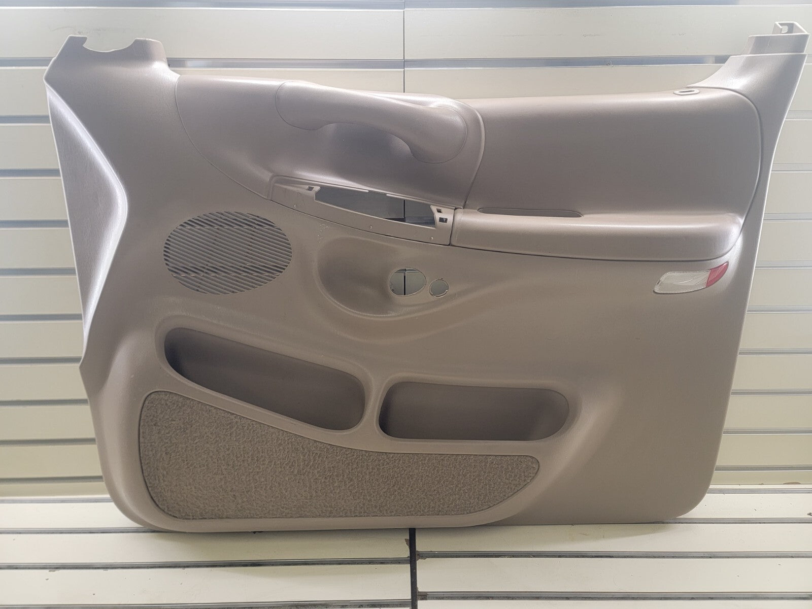 🔥1997-1998 Ford F-150 interior Door Panel trim passenger Side right auto TAN