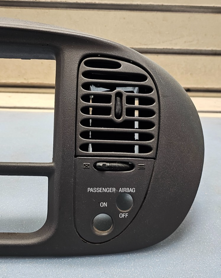 🔥97-03 FORD F150 Expedition Dash Climate Control Radio Stereo Bezel DARK GRAY