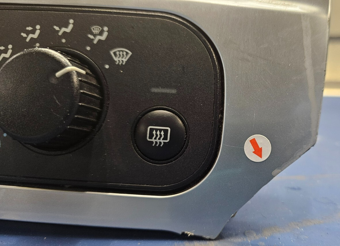 🔥01-06 Stratus Sebring Dash A/C Defrost Heater Temperature Climate Control OEM