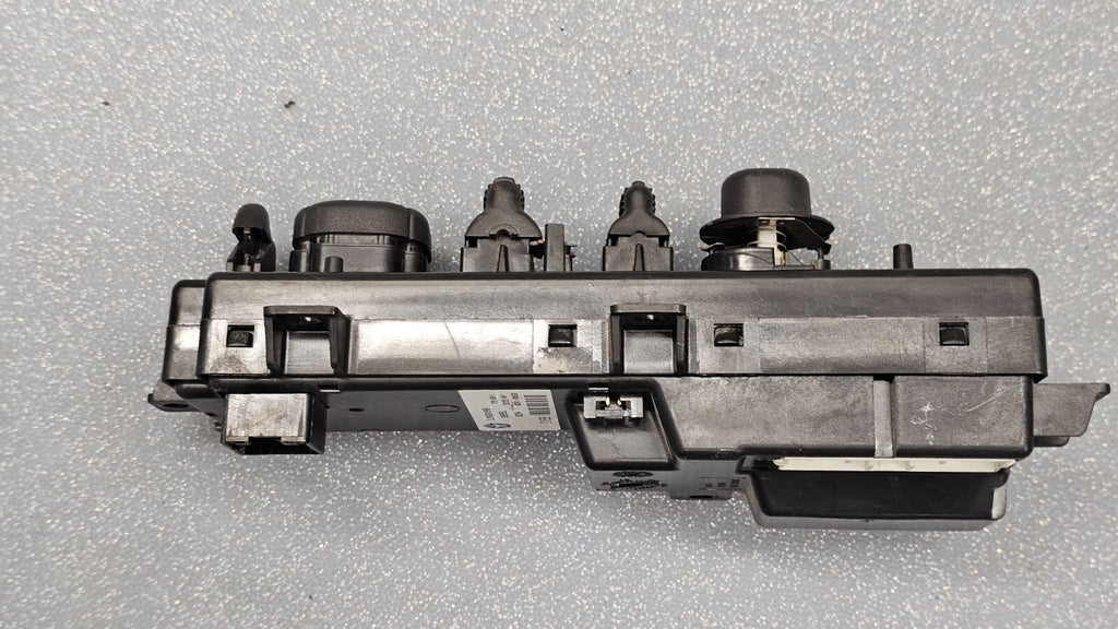 99-04 Jeep Grand Cherokee Driver Left Master Door Window Mirror Switch Assembly