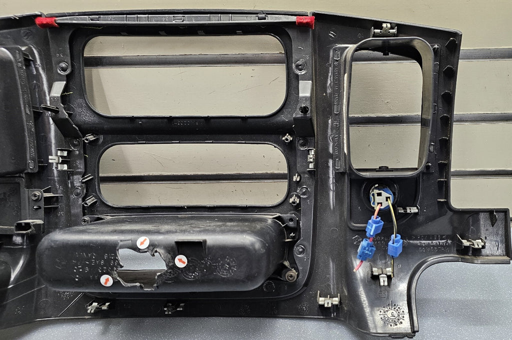 🔥02-05 Dodge RAM Dash RADIO Audio Stereo Bezel Climate Trim Panel Black B10