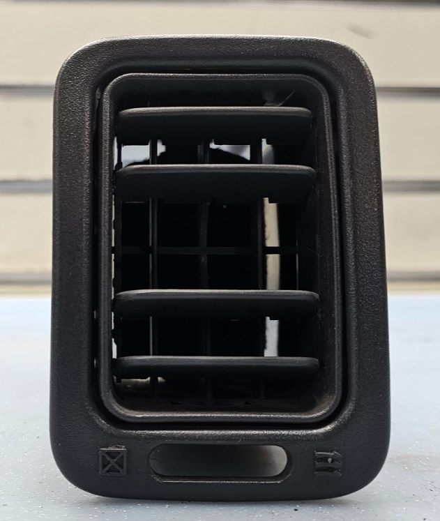 🔥99-06 Silverado Tahoe Dash Right Passenger Air Vent A/C AC HVAC Heater Black