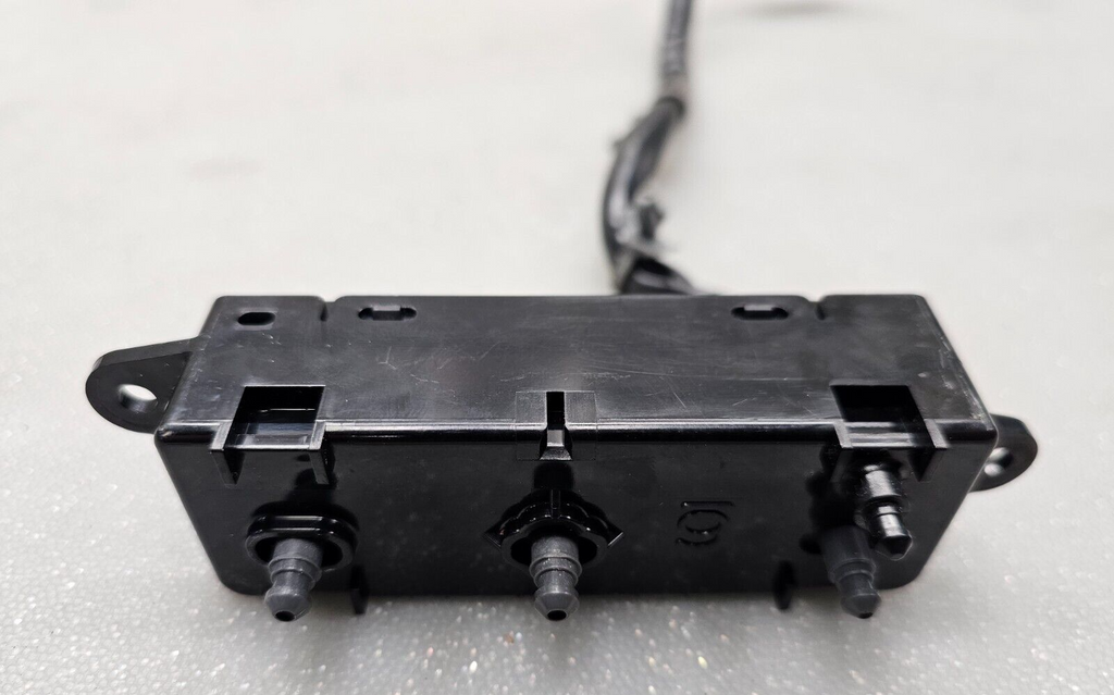 🔥2005-2015 Nissan Armada Titan FRONT PASSENGER seat switch Assembly 4 way OEM