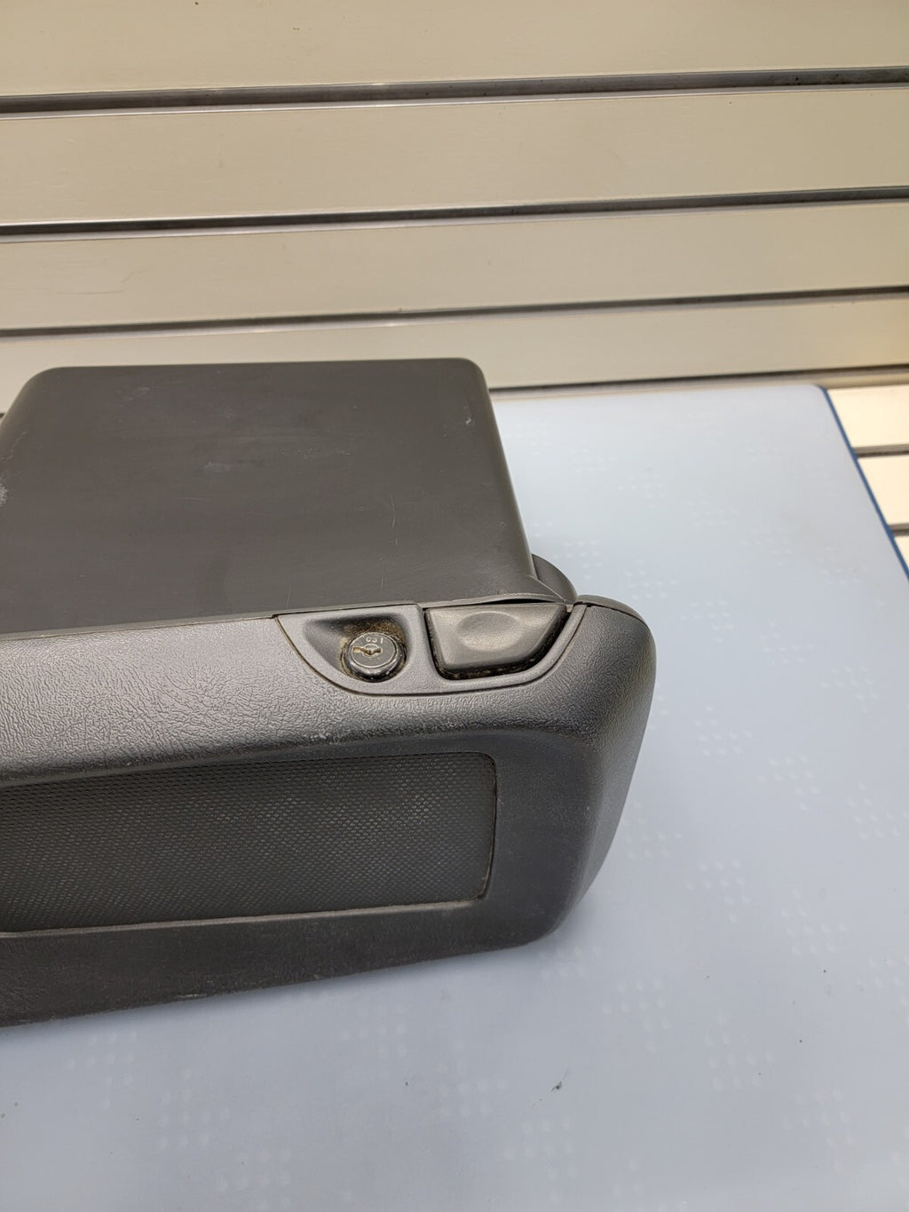 🔥99-02 Chevy Silverado Sierra Center Console Armrest Lid Storage Cover GRAPHITE