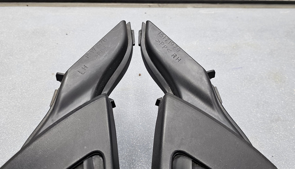 🔥2004-2012 Chevy Colorado GMC Canyon Dash Outer Air Vent RIGHT HAND  gray