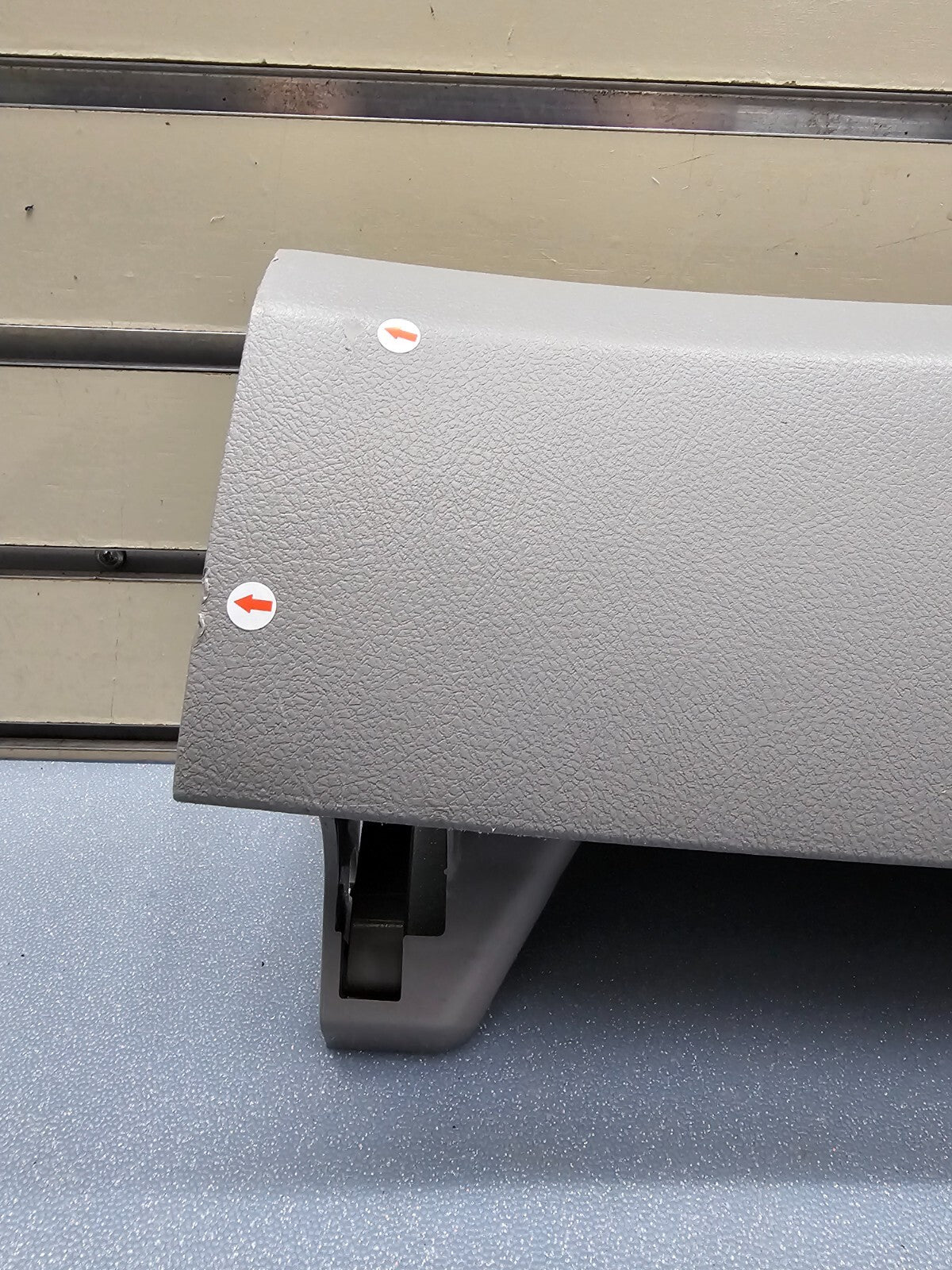 🔥09-13 Toyota Corolla Dash UPPER GLOVE BOX Storage Compartment Door GRAY OEM
