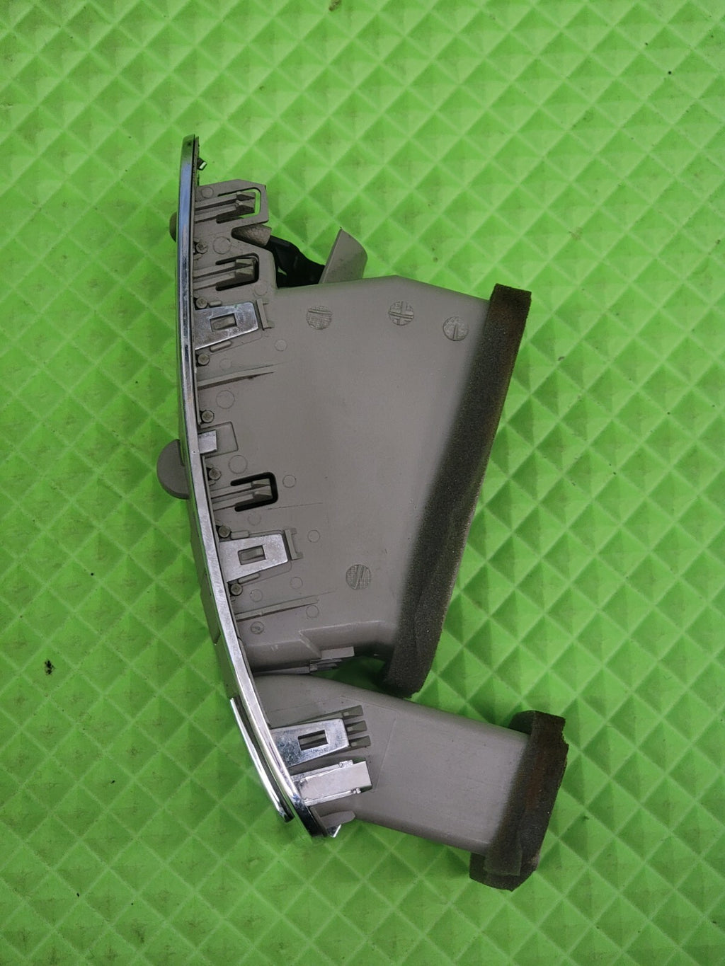 🔥2008-2012 Ford Escape Driver Left Front Air Dash Vent TAN VT9