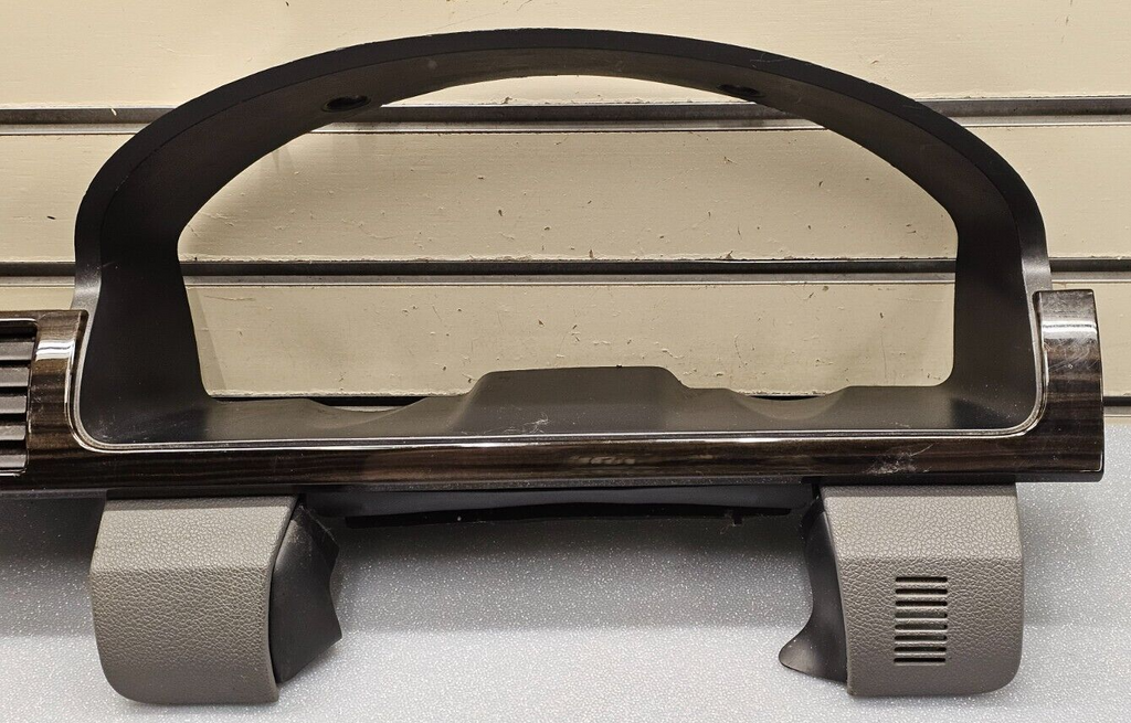🔥05-07 Montego Five Hundred Speedometer Instrument Cluster Dash Trim Bezel Wood