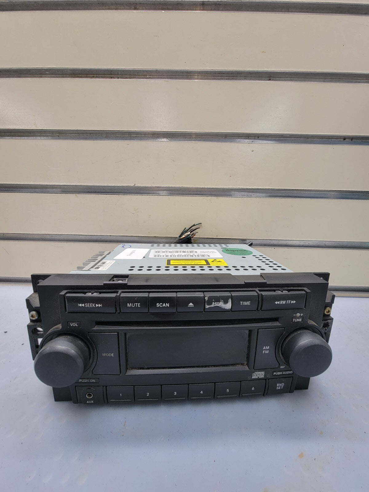 🔥2004-2010 Jeep Dodge Chrysler Radio AM FM CD Aux Input Bluetooth
