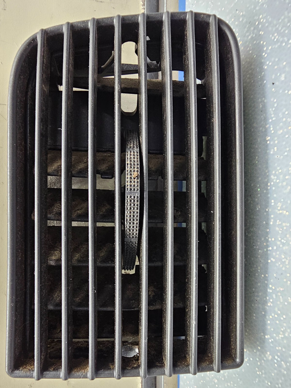 🔥02-05 Dodge RAM CENTER DASH LEFT Heater Air Vent Filter Conditioner GRAY VT7