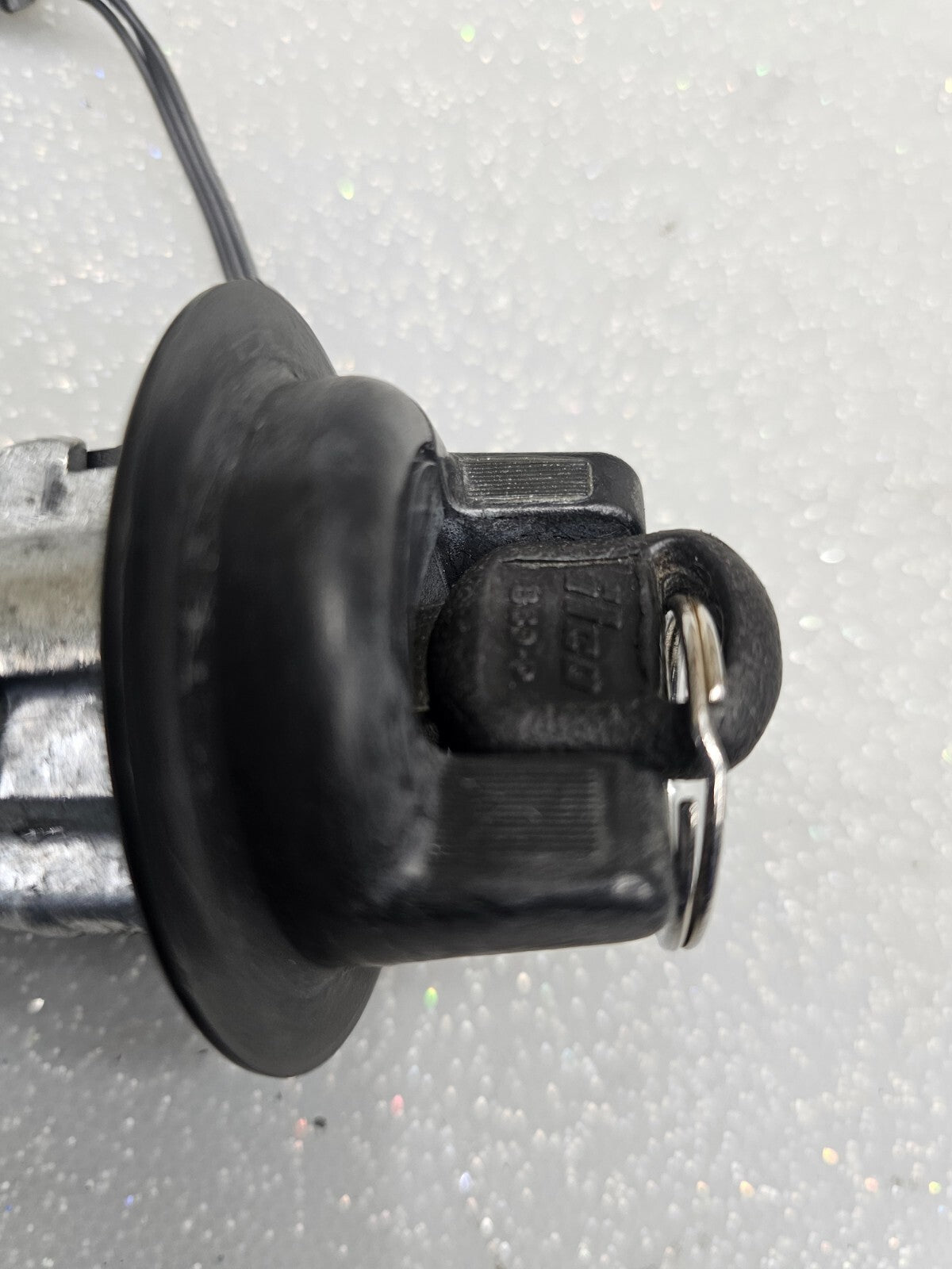 🔥97-05 Ignition Switch Lock Cylinder With Key Fits CHEVROLET CAVALIER SUNFIRE
