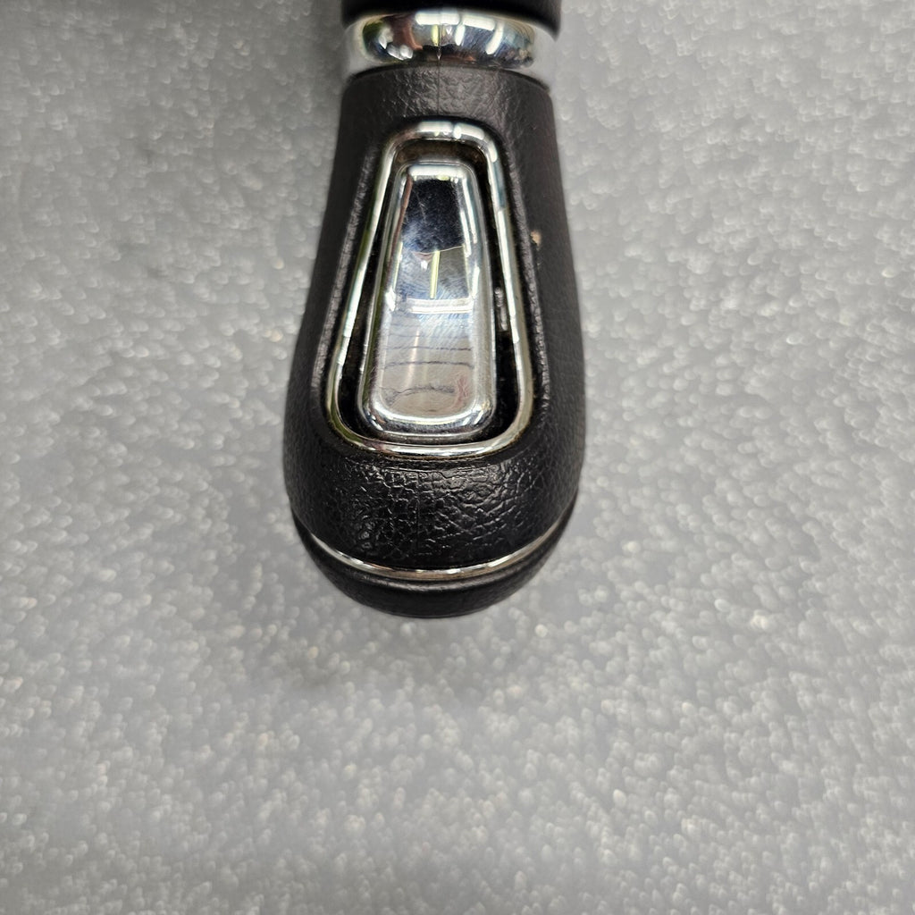 🔥2011-2014 HYUNDAI SONATA AUTOMATIC GEAR SHIFTER SHIFT KNOB BOOT OEM