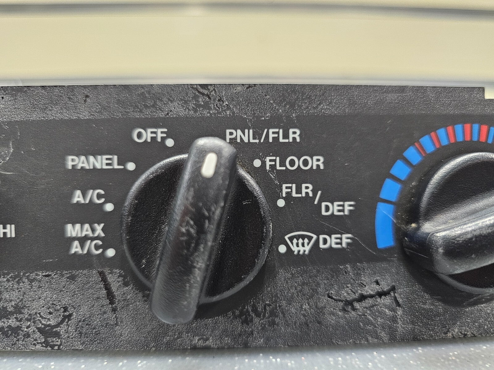 95-97 Ford Contour Dash Climate AC Heater Temperature Control Unit Conditioning